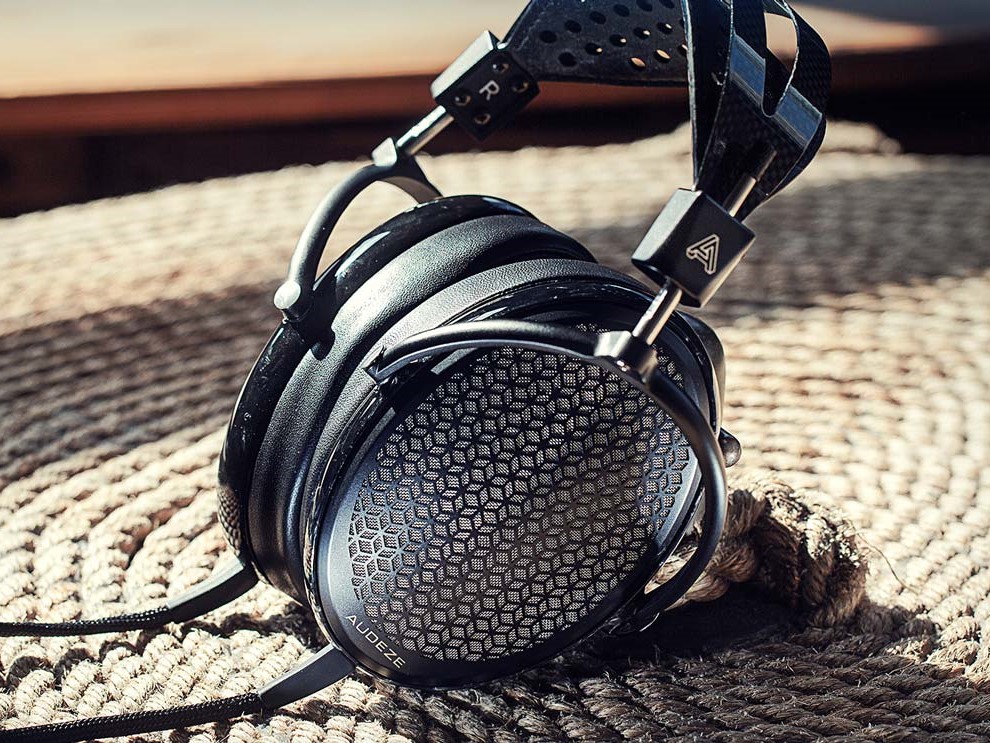 Audeze - CRBN